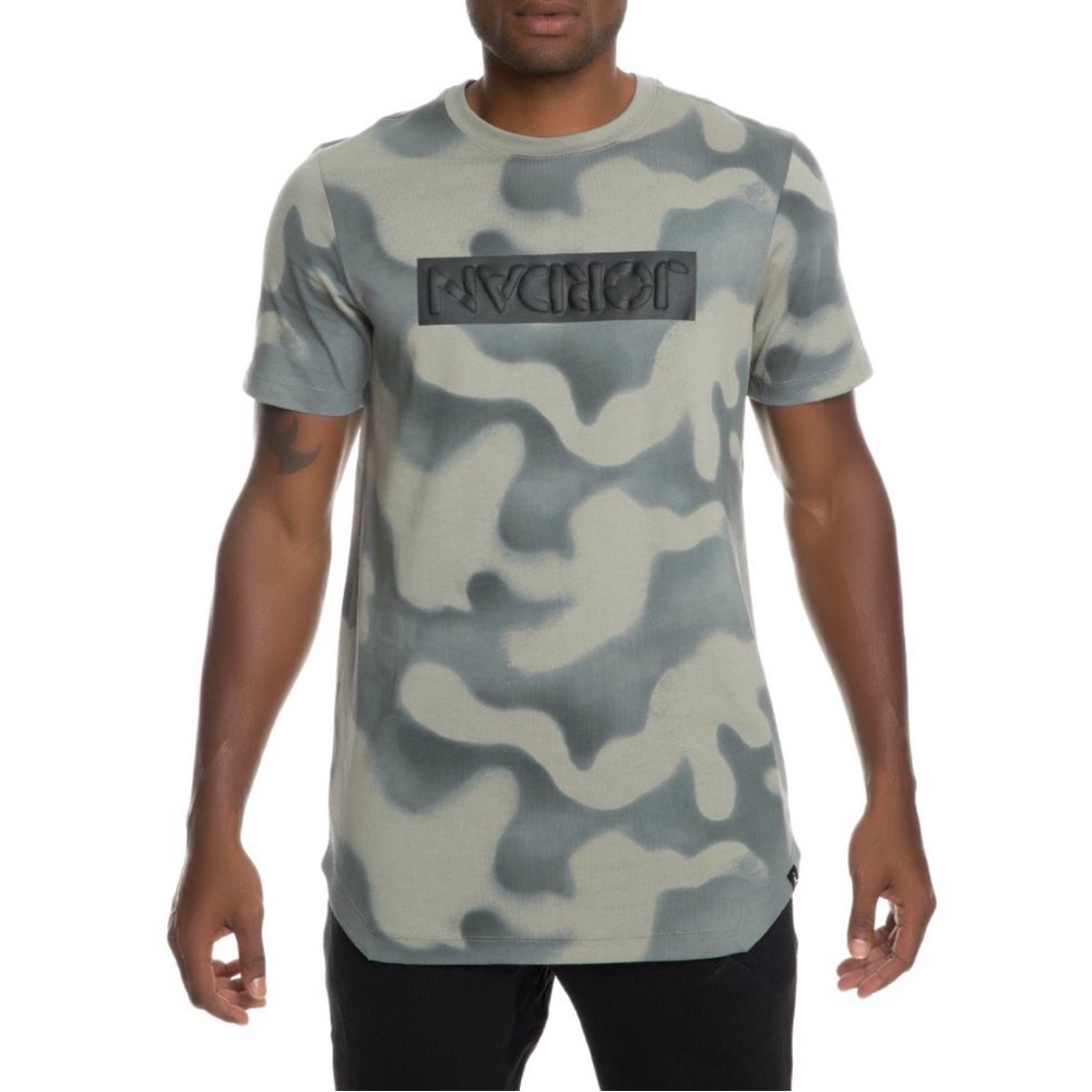 nike mens jordan 5 tee in dark stucco/black